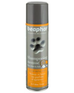 Beaphar Shampoo Schiuma Senza Risciacquo all'aloe vera per cani e gatti 250 ml